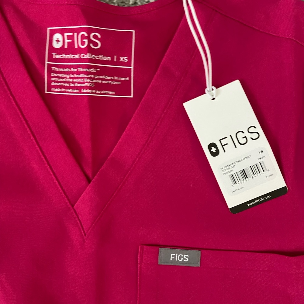 Figs Ultra Rosa top new - Picture 2 of 3